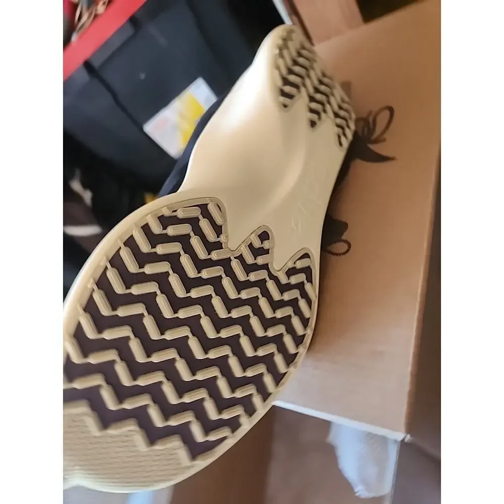 New Native Apollo 10 Jiffy Black Tapioca Off White Shoes US Men 9.5 Women 10.5